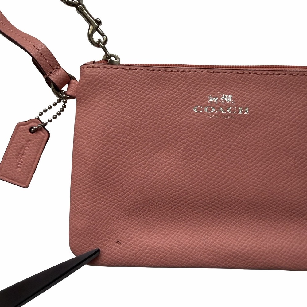 Coach Pebbled‎ Leather Zip Top Pouch Wristlet Pink Wallet F52850 - Picture 4 of 7